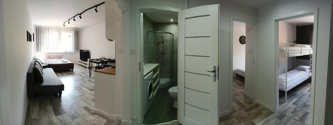 Apartamenty Oswiecim Klimatyzacja Air-Conditioned Εξωτερικό φωτογραφία