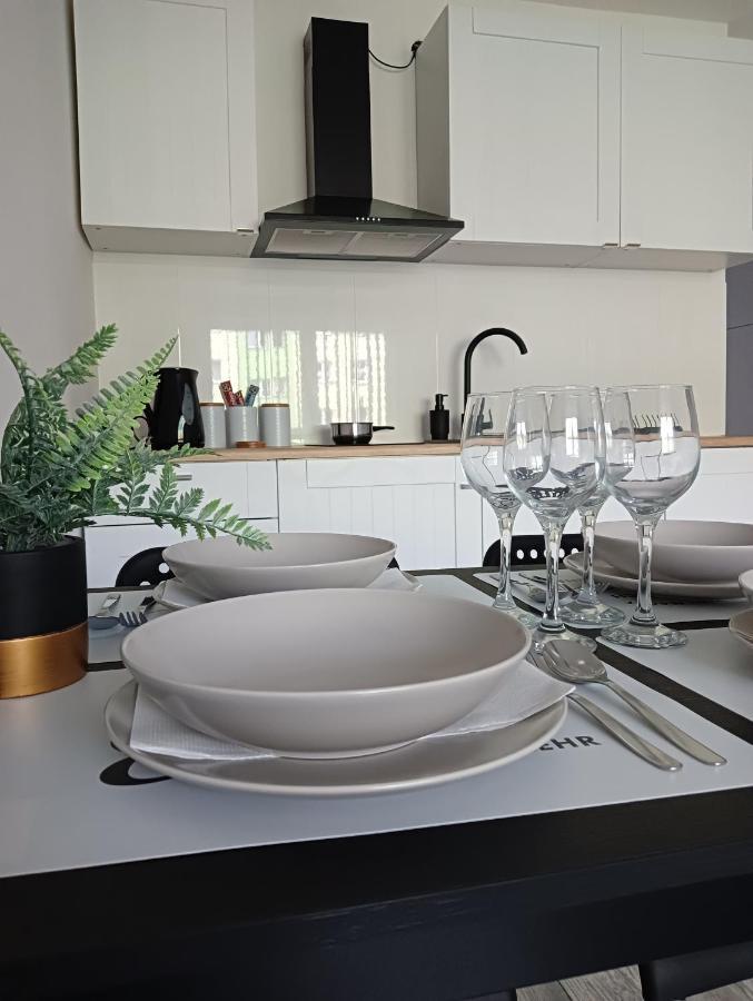 Apartamenty Oswiecim Klimatyzacja Air-Conditioned Εξωτερικό φωτογραφία